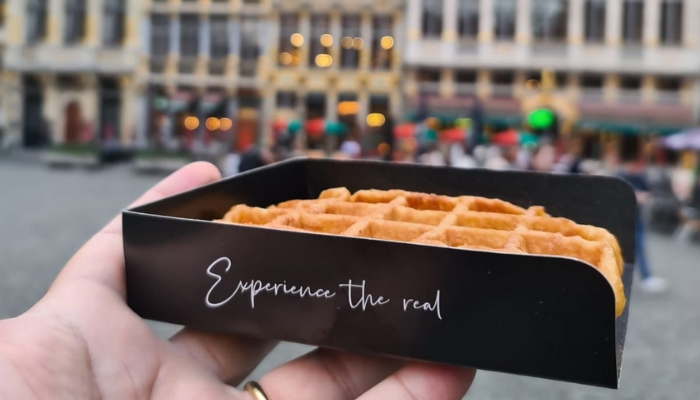 The Waffle King promove viagem à Bélgica